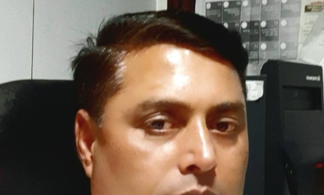 कोरोना संकट और 20 लाख करोड़ रुपये का आर्थिक पैकेज कोरोना संकट को लेकर प्रधानमंत्री द्वारा 20 लाख करोड़ रुपये के पैकेज का किसको क्या फायदा मिलेगा। यह पैसा कहां से आएगा, यह झिज्ञासा सबके मन में है। आज ही वित्तमंत्री इस बारे में विस्तार से बताने वाली हैं। इस बारे में विस्तार से बता रहे हैं आर्थिक मामलों की समझ रखने वाले संजय पाठक