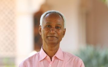 राहत पैकेज में कितनी राहत! समझने के लिए इसे पढ़ लीजिए राहत पैकेज में कितनी राहत! लाक डाउन-3 के अंत समय में केंद्रीय वित्त मंत्री निर्मला सीतारमण ने 5.94 लाख करोड़ रुपये के राहत पैकेज-2 का ब्यौरा पेश किया। इसे विस्तार से समझा रहे वरिष्ठ पत्रकार श्याम किशोर चौबे