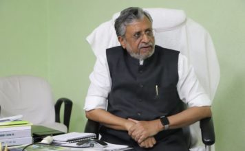 कोरोना वायरस से दुनिया भर में 23 लाख से ज्यादा लोग संक्रमित सुशील कुमार मोदी ने पंजाब सरकार पर गंभीर आरोप लगाये हैं। कहा- पंजाब में किसानों द्वारा ड्रग देकर बिहारी मजदूरों से अधिक काम लिया जाता है।