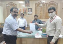 लॉक डाउन के बाद डाकिया ले जाएगा टीबी मरीजों का सैंपल लॉक डाउन खत्म होने के बाद डाकिया टीबी मरीजों का सैंपल ले जाएगा। टीबी के खात्मे के संकल्प को तय समय से पहले पूरा करने को लेकर कई कार्यक्रम शुरू हो रहे हैं।