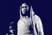 उषा गांगुली ने विष्णुकांत शास्त्री के कहने पर पी.एच.डी. नहीं किया उषा गांगुली, ओम पारीक और "रंगकर्मी" एक दूसरे के पर्याय हैं।