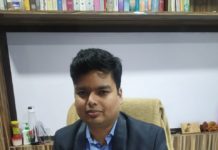 बिहार का ऐसा युवा, जो दूसरे युवकों का भविष्य संवार रहा बिहार के एक ऐेसे युवक की हम चर्चा कर रहे हैं, जिनका लक्ष्य छात्रों के भविष्य को संवारना है। अच्छी नौकरियां छोड़ कर वे पटना में प्रतियोगी परीक्षाओं की तैयारियां कराते हैं।