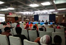 तीसरी सरकार अभियान का कोरोना और आत्मनिर्भर गांव पर वेबिनार तीसरी सरकार अभियान द्वारा ‘कोरोना का संकट और आत्मनिर्भर गांव’ विषयक वेबीनार का महत्वपूर्ण आयोजन किया गया, जिसमें कई सार्थक सुझाव आये। इस चर्चा में देश के विभिन्न क्षेत्रों से 40 से अधिक प्रतिनिधियों ने भाग लिया।