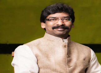 हेमंत सोरेन का वादा- मजदूरों-किसानों को उनके गांव-पंचायत में रोजगार ग्रामीण विकास विभाग (पंचायती राज प्रभाग) की हाई लेवल मॉनिटरिंग कमिटी की बैठक की कार्यवाही पर मुख्यमंत्री हेमंत सोरेन ने अनुमोदन दे दिया है।