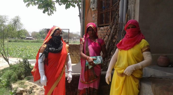 प्रतिरोधक क्षमता बनी रहे, आंगनबाड़ी कार्यकर्ता पहुंचा रहीं पुष्टाहार प्रतिरोधक क्षमता बच्चों में बनी रहे, इसके लिए वाराणसी जिले की आंगनबाड़ी कार्यकर्ता घर-घर जाकर बच्चों के लिए पुष्टाहार पहुंचा रही हैं।