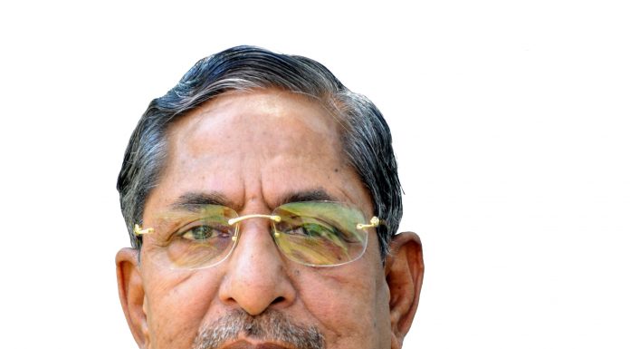 बसंत में भी कांग्रेस में पतझड़-भगदड़ की स्थितिः नंदकिशोर यादव बसंत में भी कांग्रेस में पतझड़-भगदड़ की स्थिति है। यह कहना है नंद किशोर यादव का