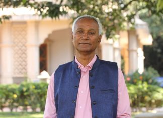 ‘नियम व शर्तें लागू’ वाला केंद्र सरकार का राहत पैकेज ‘नियम व शर्तें लागू’ वाला कोरोना राहत पैकेज-3 लॉक डाउन-3 के प्रायः अंत में कल यानी 14 मई को पब्लिक डोमेन में आ गया। क्या और कितना होगा इसका असर, बता रहे वरिष्ठ पत्रकार श्याम किशोर चौबे