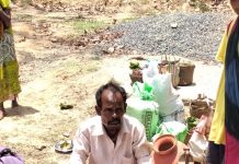 कोरोना के कारण लाक डाउन में इलाज के अभाव में हो रहीं मौतें कोरोना के कारण लाक डाउन में इलाज के अभाव में कुछ दम तोड़ रहे तो कई दवा के और चेकअप के लिए परेशान हैं।