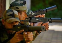 लाइन आफ एक्चुअल कंट्रोल पर भारतीय सेना को मिली खुली छूट लाइन आफ एक्चुअल कंट्रोल पर भारतीय सेना को चीन से निपटने की सरकार ने खुली छूट दे दी है। इसके साथ ही सरहद पर भारतीय सेना ने चौकसी बढ़ा दी है। प्रतीकात्मक तस्वीर