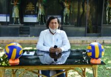 प्रो. अच्युता सामंता वॉलीबॉल फेडरेशन के अध्यक्ष चुने गये प्रो. अच्युता सामंता वॉलीबॉल फेडरेशन आफ इंडिया के अध्यक्ष चुने गये हैं। वे कंधमाल संसदीय क्षेत्र के सांसद है। के.आई.आई.टी. के संस्थापक भी हैं।