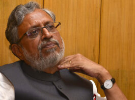 बिहार के डिप्टी सीएम सुशील मोदी नहीं होंगे, ट्वीट में दिया संकेत बिहार के पूर्व डिप्टी सीएम सुशील मोदी