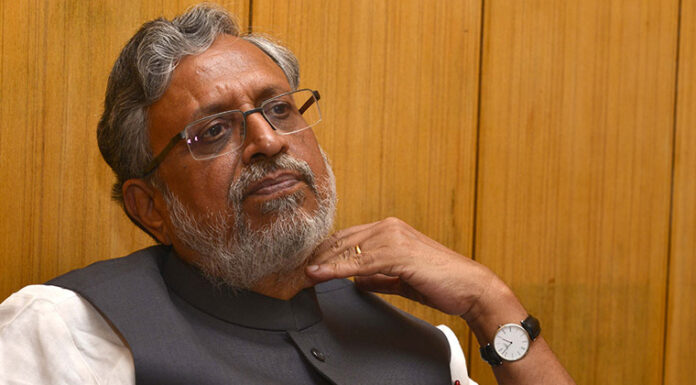 बिहार के डिप्टी सीएम सुशील मोदी नहीं होंगे, ट्वीट में दिया संकेत बिहार के पूर्व डिप्टी सीएम सुशील मोदी