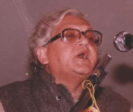 ‘गीत कभी गाता हूँ मैं, गीत कभी गाता मुझको’ के बहाने वीरेंद्र की याद 'गीत कभी गाता हूँ मैं, गीत कभी गाता मुझको' के बहाने गीतकार वीरेंद्र जी को याद किया है वरिष्ठ पत्रकार-साहित्यकार हरीश पाठक ने।
