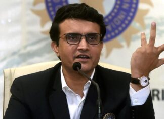 सौरभ गांगुली क्या बीजेपी ज्वाइन करेंगे, कयासों का दौर तेज पीएम नरेंद्र मोदी की कल कोलकाता में होने वाली सभा में पूर्व क्रिकेट कप्तान सौरभ गांगुली की मौजूदगी को लेकर अब भी संशय की स्थिति बनी हुई है।