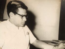 कभी नींदभर सोने को न मिला ठाकुरप्रसाद सिंह को कभी नींदभर सोने को न मिला ठाकुरप्रसाद सिंह को। ठाकुर प्रसाद सिंह के जीवन के आखिरी वर्ष शारीरिक दृष्टि से बहुत कष्ट में बीते थे। ठाकुरप्रसाद सिंह के जीवन पर प्रकाश डाला है प्रोफेसर कृपाशंकर चौबे ने।