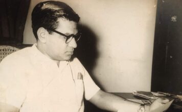 कभी नींदभर सोने को न मिला ठाकुरप्रसाद सिंह को कभी नींदभर सोने को न मिला ठाकुरप्रसाद सिंह को। ठाकुर प्रसाद सिंह के जीवन के आखिरी वर्ष शारीरिक दृष्टि से बहुत कष्ट में बीते थे। ठाकुरप्रसाद सिंह के जीवन पर प्रकाश डाला है प्रोफेसर कृपाशंकर चौबे ने।