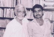 उपेंद्रनाथ अश्क न सिर्फ साहित्यकार थे, बल्कि एक संपादक भी थे उपेंद्रनाथ अश्क न सिर्फ सशक्त साहित्यकार थे, बल्कि एक सही संपादक भी थे। संपादन भी सिखाते थे उपेंद्रनाथ अश्क। प्रो. कृपाशंकर चौबे को उन्होंने कई पत्र लिखे थे। (दायें प्रो. कृपाशंकर चौबे और बायें उपेंद्रनाथ अश्क)