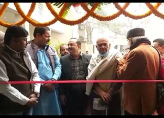 बिहार में पहले प्रदूषण मुक्त लकड़ी आधारित शवदाह गृह का उद्घाटन बिहार के मुजफ्फरपुर मुक्तिधाम में प्रदूषण मुक्त लकड़ी आधारित अत्याधुनिक शवदाह गृह की सुविधा का आज शुभारंभ हो गया। आज इसका उद्घाटन हुआ।