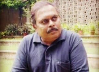 आलोक तोमर की यादः जब प्रभाष जोशी ने इस्तीफा मांग लिया आलोक तोमर को जनसत्ता के प्रधान संपादक प्रभाष जोशी बेहद मानते थे, फिर भी एक मौका ऐसा आया, जब उन्होंने आलोक तोमर से इस्तीफा मांग लिया।