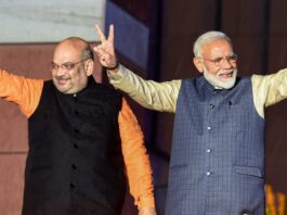 पीएम नरेंद्र मोदी आज बंगाल के दौर पर, हलदिया में कार्यक्रम पीएम नरेंद्र मोदी आज बंगाल के दौर पर आ रहे हैं। हलदिया में उनका सरकारी कार्यक्रम है। वे तीन परियोजनाओं का उद्घाटन करेंगे।