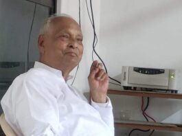 अनंतराम त्रिपाठी का निधन, हिंदी के प्रचार के लिए समर्पित रहे हिंदी के प्रचार-प्रसार के लिए समर्पित जीवन रहा है अनंतराम त्रिपाठी का। आज प्रातः साढ़े चार बजे निधन हो गया।