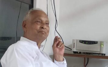 अनंतराम त्रिपाठी का निधन, हिंदी के प्रचार के लिए समर्पित रहे हिंदी के प्रचार-प्रसार के लिए समर्पित जीवन रहा है अनंतराम त्रिपाठी का। आज प्रातः साढ़े चार बजे निधन हो गया।