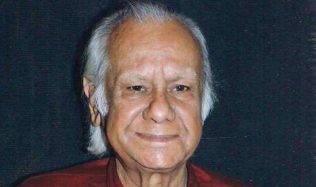 भारतीय भाषाओं की प्रतिष्ठा के अथक सेनानी थे बलदेव बंशी भारतीय भाषाओं को प्रतिष्ठा दिलाने के अथक सेनानी रहे हैं बलदेव बंशी। यूपीएससी की परीक्षाओं में भारतीय भाषाओं को उन्होंने हक दिलाया।