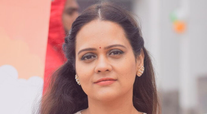 NSMCH की डॉ. स्वर्णिमा का मिला डिस्टिंगव्हिशड एब्सट्रेक्ट अवार्ड नेताजी सुभाष मेडिकल कॉलेज एंड हॉस्पिटल (NSMCH) के खाते में एक और उपलब्धि दर्ज हो गयी है। एक डाक्यर पूर्णिमा सिंह को अमेरिकी अवार्ड मिला है।