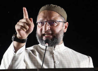 जेडीयू की ताकत बढ़ रही, अब AIMIM के 5 विधायक आयेंगे! जेडीयू की बिहार में ताकत विधानसभा चुनाव में भले नहीं बढ़ी, पर चुनाव बाद लगातार बढ़ गयी है। AIMIM के 5 विधायक भी जेडीयू के पाले में आ रहे हैं।