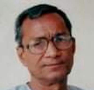 रामदेव शुक्लः व्याख्यात्मक आलोचना के अंतिम स्तंभ रामदेव शुक्ल व्याख्यात्मक आलोचना के अंतिम स्तंभ हैं। ‘बिहारी- सतसई का पुनर्पाठ’ उनकी नवीनतम प्रकाशित आलोचना-कृति है। वे अच्छे कथाकार भी हैं।