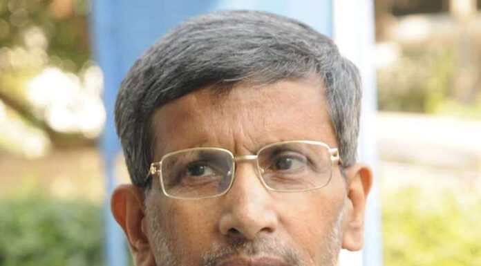 अर्थशास्त्री शैवाल गुप्ता का निधन, नीतीश-सुशील ने जताया शोक यह स्वीकार करना कि शैबाल गुप्ता नहीं रहे, मेरे लिए कितना दुखद है, कैसे कहूँ। दशकों से हम मित्र रहे। इतनी यादें और संस्मरण हैं, जिन्हें लिखना मुश्किल होगा।