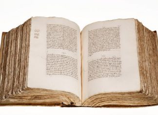 लेखक या कवि क्यों और किसलिए लिखता है, जानने के लिए इसे पढ़ें लेखक या कवि क्यों और किसलिए लिखता है, जानने के लिए इस लेख को पढ़ लें। सबके लेखन की अपनी सोच है। कोई नाम के लिए लिखता है तो कुछ दाम के लिए लिखते हैं।