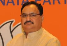 जेपी नड्डा ने कहा- बंगाल में 2 करोड़ लोगों की राय से बनेगा मेनिफेस्टो जेपी नड्डा ने सोनार बांग्ला मिशन लांच किया। नड्डा बोले- बंगाल के 2 करोड़ लोगों के सुझाव लेकर बीजेपी अपना मेनिफेस्टो तैयार करेगी।