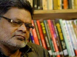 आर्थिक उदारीकरण ने पैकेज तो दिये, पर बाजार के रास्ते ले लिये आर्थिक उदारीकरण ने आपको वेतन-पैकेज लाख-करोड़ रुपये तो दिये, लेकिन ये पैसे बाजार के रास्ते फिर पूंजीपतियों के पास ही पहुंच गये। इसे कोई नहीं समझा।