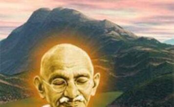 अंग्रेजी हुकूमत खत्म हो गयी, पर भारत उसी ढर्रे पर चलता रहा अग्रेजी हुकूमत खत्म हो गयी। भारत को अपने ढंगा से सजने-संवरने और अपने नियम-कानून से देश चलाने का अवसर मिल गया। लेकिन हम उसी लीक पर चलते रहे।