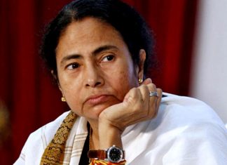 ममता बनर्जी की ‘चोट पर वोट’ योजना पर पानी फिरता नजर आ रहा है बंगाल में लोकतंत्र की जीत हुई है तो अभी चल रहे हिंसा-आगजनी औप हत्याओं के पीछे कौन है? यह सवाल आज की तारीख में काफी मौजू सवाल है।