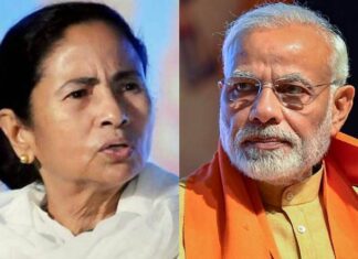 पश्चिम बंगाल के चीफ सेक्रेट्री के ट्रांसफर पर टकराव के मूड में ममता पश्चिम बंगाल के चीफ सेक्रेट्री अलापन बंद्योपाध्याय के दिल्ली ट्रांसफर के मुद्दे पर मुख्यमंत्री ममता बनर्जी केंद्र से टकराव के मूड में हैं।