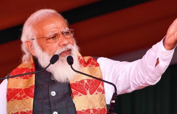 वोट बैंक पॉलिटिक्स और तुष्टीकरण ने बंगाल को बदहाल कियाः पीएम वोट बैंक पॉलिटिक्स और तुष्टीकरण की राजनीति ने बंगाल को धीरे-धीरे बदहाली के स्तर पर लाकर खड़ा कर दिया। पीएम नरेंद्र मोदी ने यह बात कही।