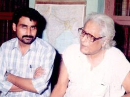 सुभाष मुखोपाध्याय की वाम शासन ने उपेक्षा की थीः जयंती पर विशेष सुभाष मुखोपाध्याय की वाम शासन ने उपेक्षा की थी। बांग्ला के विशिष्ट कवि सुभाष मुखोपाध्याय की आज जयंती (12 फरवरी 1919- 8 जुलाई 2003) है।