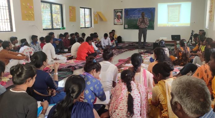 पोस्ट मैट्रिक स्कालरशिप पाने के तरीके छात्रों को बताये गये पोस्ट मैट्रिक स्कालरशिप कैसे पायें व छात्रों के लिए सरकार की कितनी योजनाएं चल रही है, इसे जानने के लिए आज का कार्यक्रम सार्थक रहा।