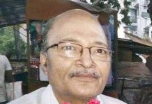 गांव में देवता तो गिनती के थे, पर बचपन में भूतों की भरमार थी गांव में देवता तो गिनती के थे जो आज भी हैं, लेकिन हमारे बचपन में भूतों की भरमार थी। ऐसे में जान सकते हैं कि देवताओं पर कितना लोड रहा होगा।