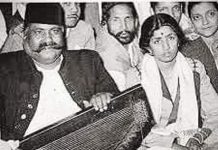 गुलाम अली खां साहब की ठुमरी- याद पिया की आये, आये न बालम ! गुलाम अली खां साहब की गाई कुछ ठुमरियां- याद पिया की आये, आये न बालम का करूं सजनी, नैना मोरे तरस गये जैसी ठुमरी लोग नहीं भूलते।