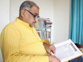 डॉ. अम्बेडकर का मानना था, दलितों के लिए स्वयं का मीडिया जरूरी है डॉ. अम्बेडकर का मानना था कि दलितों को जागरूक बनाने और उन्हें संगठित करने के लिए उनका स्वयं का मीडिया अनिवार्य है। उन्होंने ‘मूकनायक’ प्रकाशित किया।