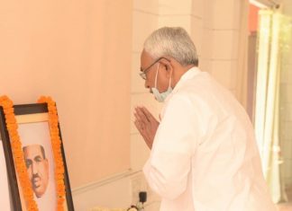 नीतीश कुमार का आश्वासन, मधुबनी नरसंहार का स्पीडी ट्रायल होगा नीतीश कुमार ने कहा है कि मधुबनी में हुई आपराधिक घटना में शामिल दोषियों के खिलाफ स्पीडी ट्रायल होगा। पीड़ित परिवारों को मुआवजा दिया जाएगा।