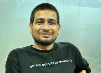 रवि प्रकाश, लंग्स कैंसर, मित्रों की मदद, भावुकता और संघर्ष का जज्बा कई अखबारों के वरिष्ठ पदों पर रहे और फिलवक्त BBC और दूरदर्शन के लिए काम करने वाले पत्रकार रवि प्रकाश ने कैंसर को वरदान के रूप में अंगीकार कर लिया है