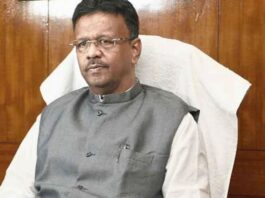 बंगालः बेल मिलने पर मंत्री फिरहाद घर लौटे, 3 नेता अस्पताल में रहेंगे बंगाल की आज की बड़ी खबर है कि हाईकोर्ट से सशर्त जमानत मिलने के बाद ममता बनर्जी कैबिनेट के कद्दावर मंत्री फिरहाद हकीम घर लौट आये हैं।