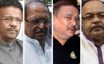 सीबीआई द्वारा अरेस्ट टीएमसी के 4 नेताओं को मिली अंतरिम बेल सीबीआई द्वारा नारदा ब्राइबरी स्टिंग मामले में अरेस्ट किये गये टीएमसी के सभी 4 नेताओं को हाईकोर्ट ने 2 लाख रुपये के बांड पर अंतरिम बेल दे दी है।