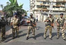 बंगाल बीजेपी के सभी 77 विधायकों को केंद्रीय सुरक्षा जारी रहेगी बंगाल बीजेपी के सभी 77 विधायकों को केंद्रीय सुरक्षा जारी रहेगी। हारे हुए प्रत्याशियों को भी केंद्र सरकार पूर्व प्रदत्त सुरक्षा मई तक बहाल रखेगी।