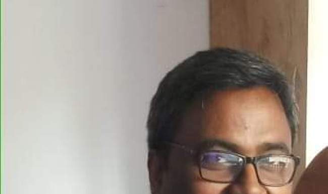 किताबों में पढ़ा है और बुजुर्गों से सुना है कि बंगाल एक सुसंस्कृत प्रदेश है ! किताबों में पढ़ा है और बुजुर्गों से सुना है कि पश्चिम बंगाल एक सुसंस्कृत प्रदेश है, जहां के लोग लड़ना जानते हैं। यही बात मैं भी दुहराता रहा हूं। लेकिन यहां की राजनैतिक संस्कृति के बारे में ऐसा कहना कि वह उच्च कोटि की है, मैं नहीं मान पाऊंगा।