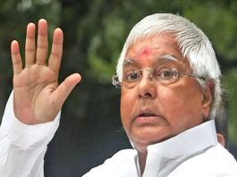 बिहार की सियासत में सुनाई देने लगी है लालू प्रसाद की आहट बिहार की सियासत में सुनाई देने लगी है। लालू प्रसाद की आहट लालू प्रसाद दिल्ली में भले हों, लेकिन बिहार की सियासत में उनकी दिलचस्पी बढ़ी है।